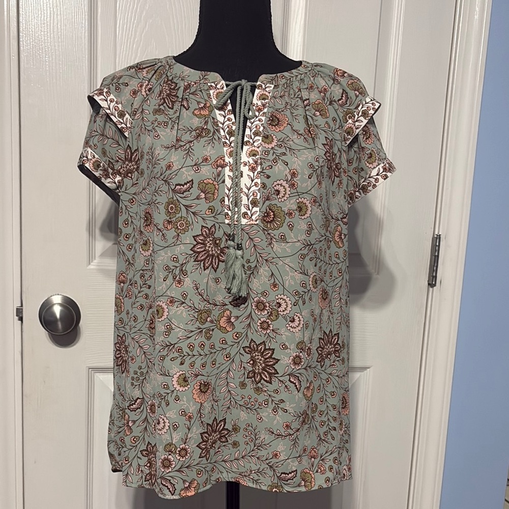 DR2 Green Flutter Sleeve Blouse with Relaxed Tie Front